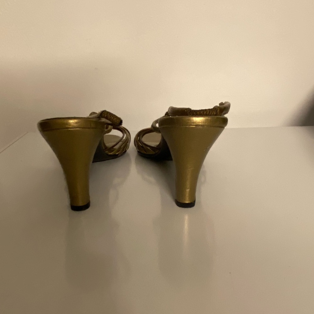 Sandals - Picture 3 of 5
